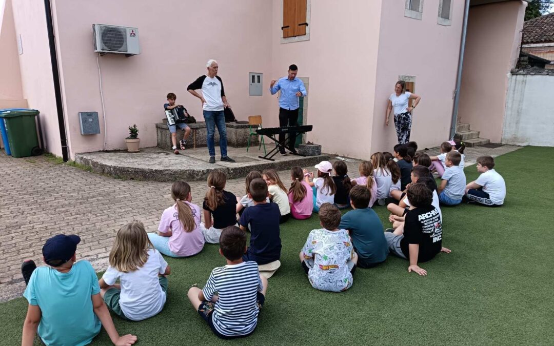 Prezentacija Glazbene škole Ivana Matetića – Ronjgova Pula – Područni odjel Barban