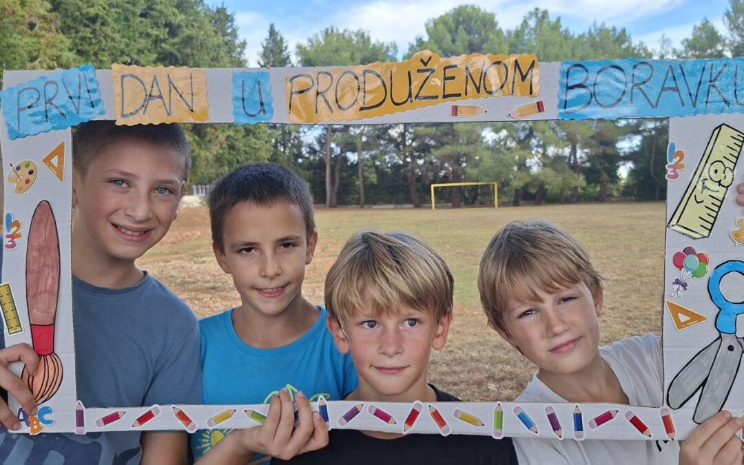 Počeo produženi boravak za učenike nižih razreda